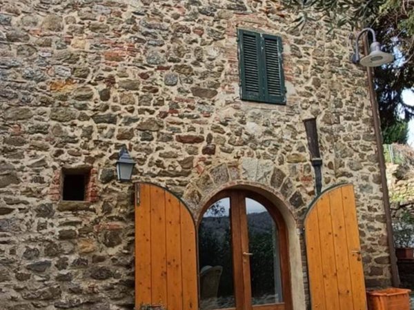 casa indipendente in vendita a Magliano in Toscana in zona Pereta