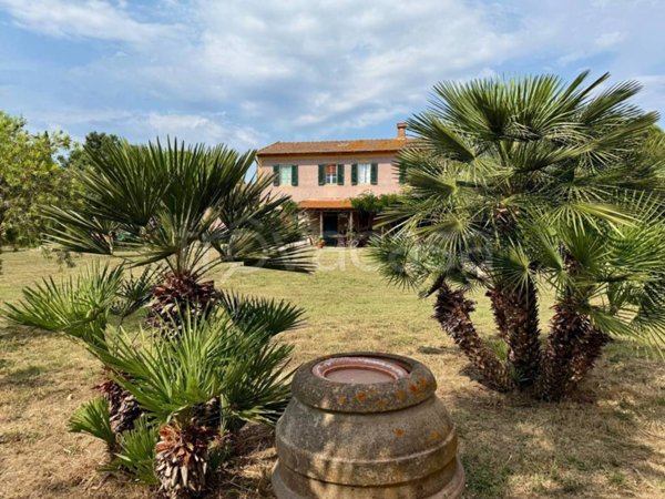 casa indipendente in vendita a Magliano in Toscana