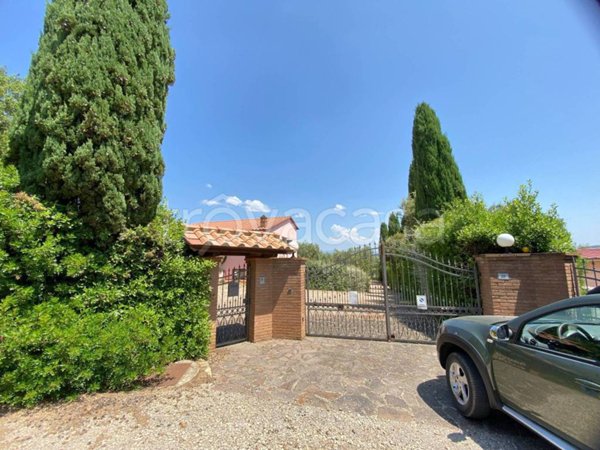casa indipendente in vendita a Magliano in Toscana