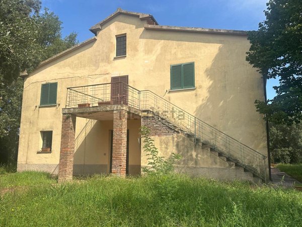 casale in vendita a Magliano in Toscana
