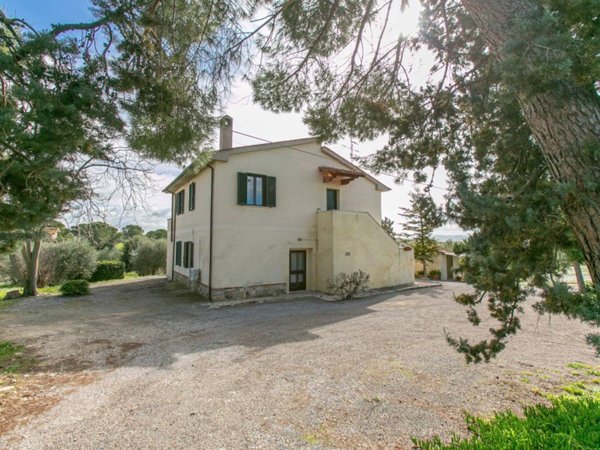casa indipendente in vendita a Magliano in Toscana