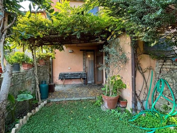 appartamento in vendita a Magliano in Toscana in zona Pereta