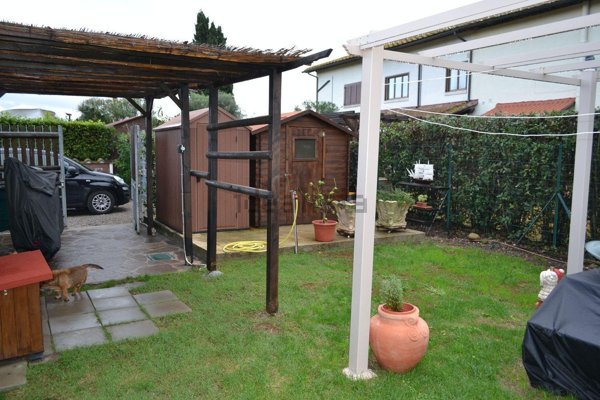 appartamento in vendita a Magliano in Toscana in zona Sant'Andrea