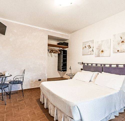 negozio in vendita a Magliano in Toscana