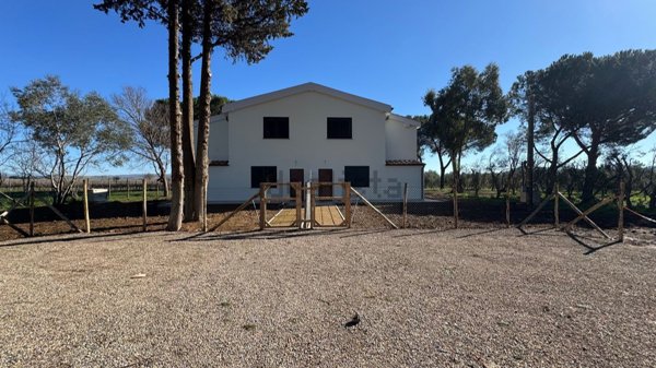 casa indipendente in vendita a Magliano in Toscana