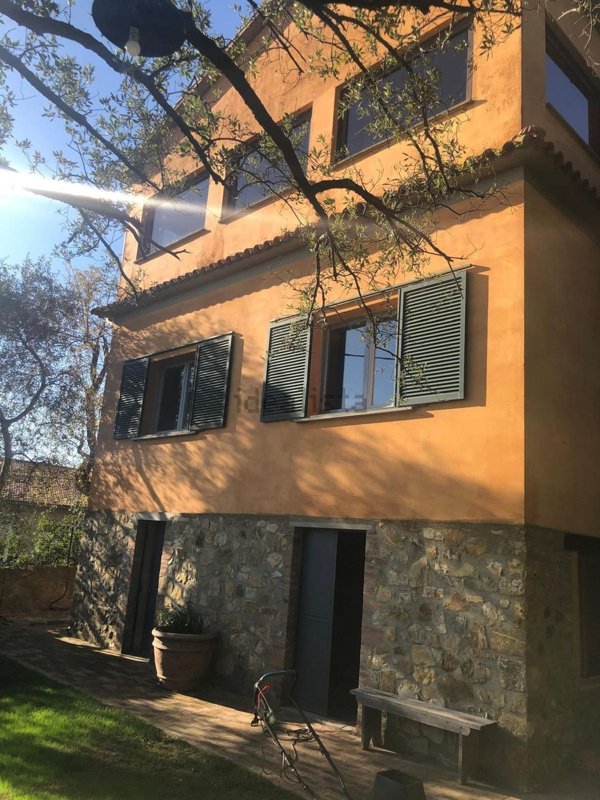 casa indipendente in vendita a Magliano in Toscana in zona Pereta