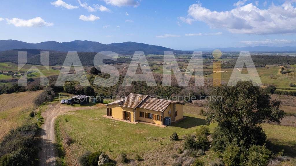 casa indipendente in vendita a Magliano in Toscana