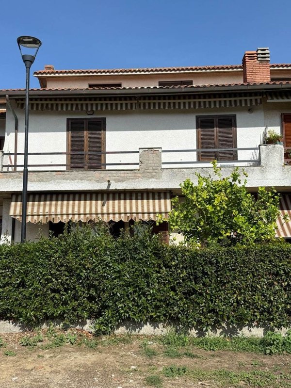 appartamento in vendita a Magliano in Toscana in zona Montiano