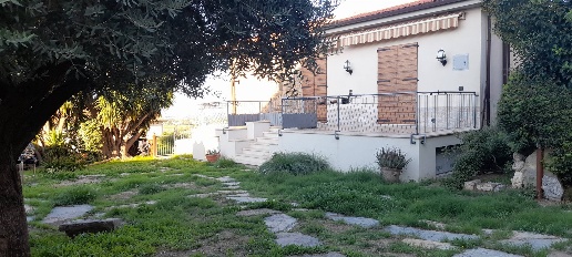 casa indipendente in vendita a Magliano in Toscana in zona Pereta