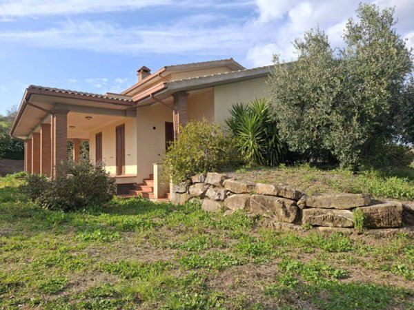 casa indipendente in vendita a Magliano in Toscana