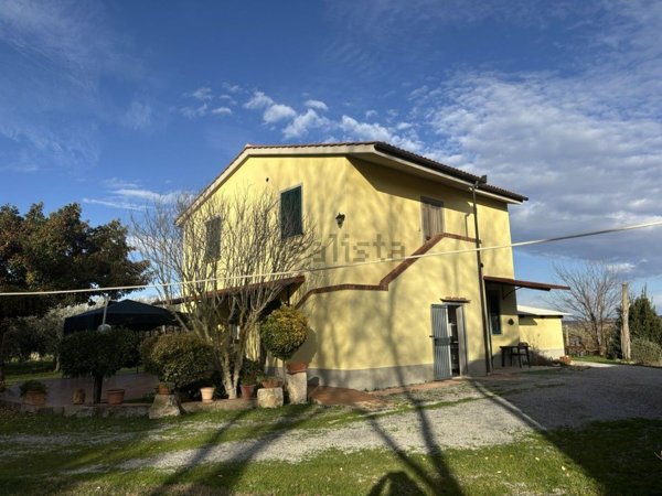casa indipendente in vendita a Magliano in Toscana in zona Sant'Andrea