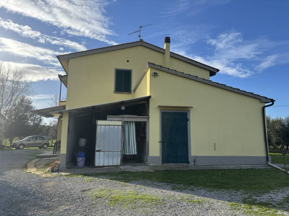 casa indipendente in vendita a Magliano in Toscana in zona Sant'Andrea