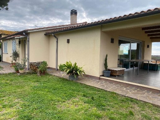 appartamento in vendita a Magliano in Toscana
