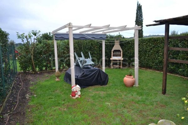 appartamento in vendita a Magliano in Toscana in zona Sant'Andrea