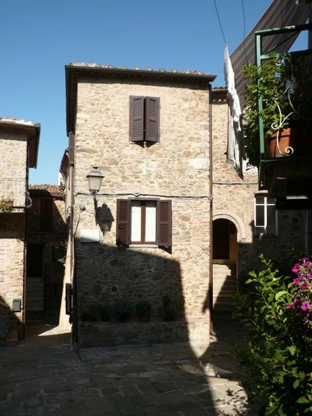 appartamento in vendita a Manciano in zona Montemerano