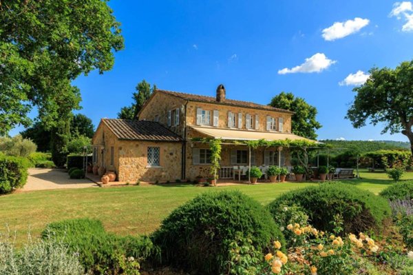 casa indipendente in vendita a Manciano in zona Saturnia
