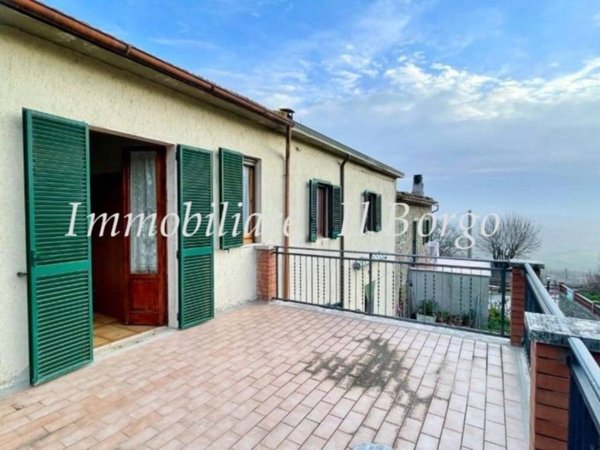 casa indipendente in vendita a Manciano
