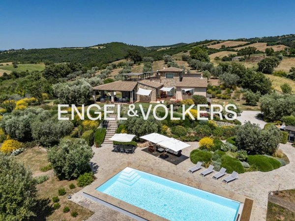 casa indipendente in vendita a Manciano