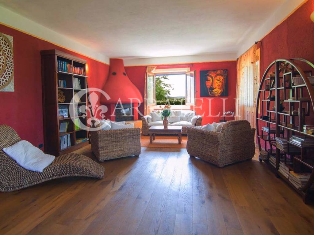 casa indipendente in vendita a Manciano in zona Saturnia