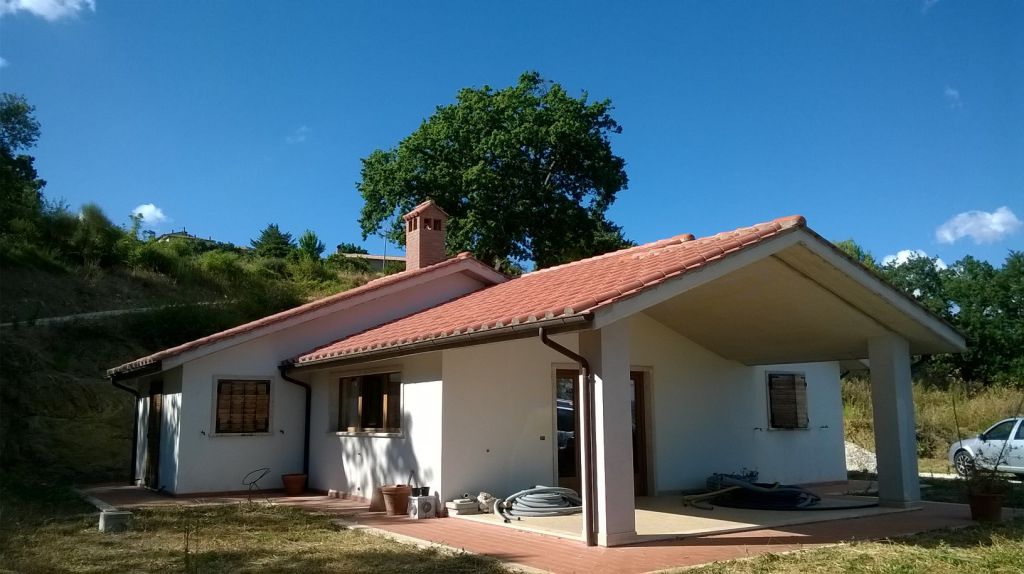 casa indipendente in vendita a Manciano in zona Saturnia