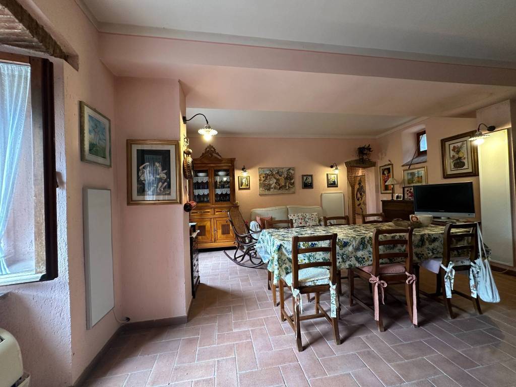 casa indipendente in vendita a Manciano in zona Montemerano