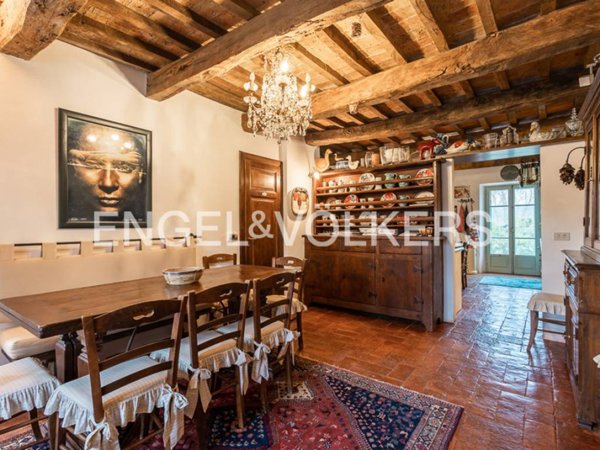 casa indipendente in vendita a Manciano in zona Saturnia