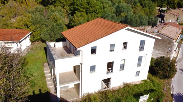 appartamento in vendita a Manciano in zona Capanne