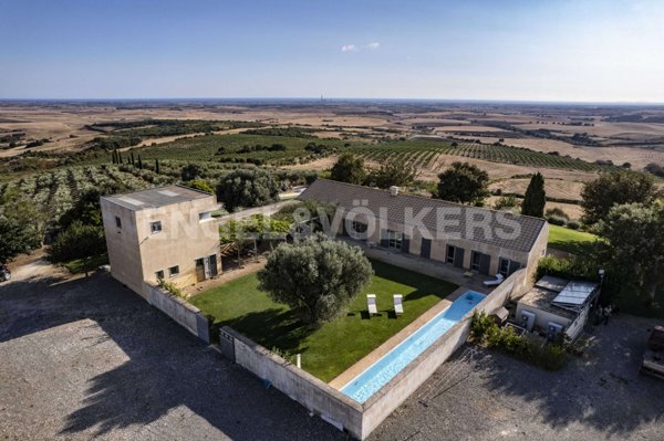casa indipendente in vendita a Manciano