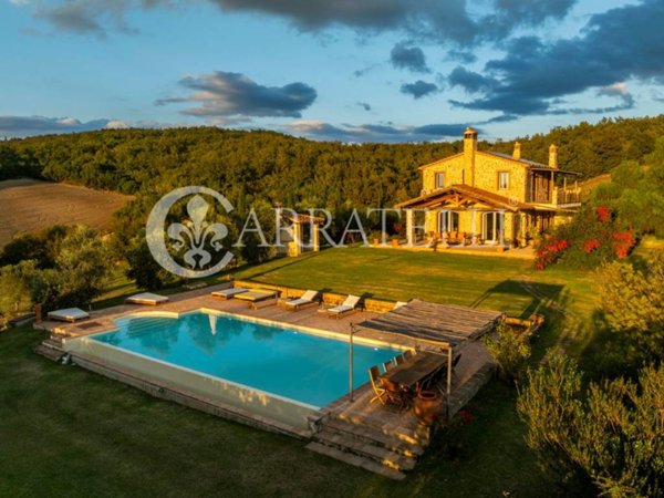 casale in vendita a Manciano