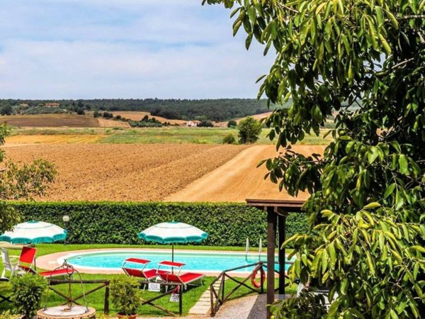 appartamento in vendita a Manciano in zona Marsiliana