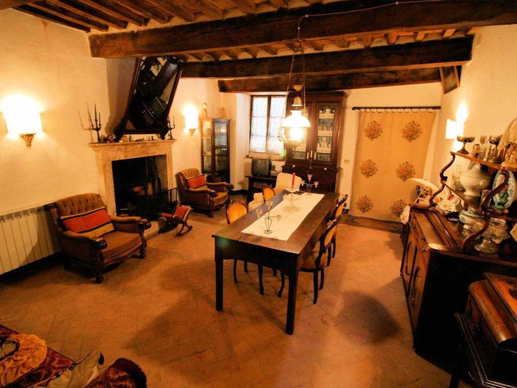 casa indipendente in vendita a Manciano in zona Montemerano
