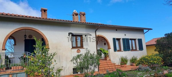 casa indipendente in vendita a Manciano in zona Montemerano