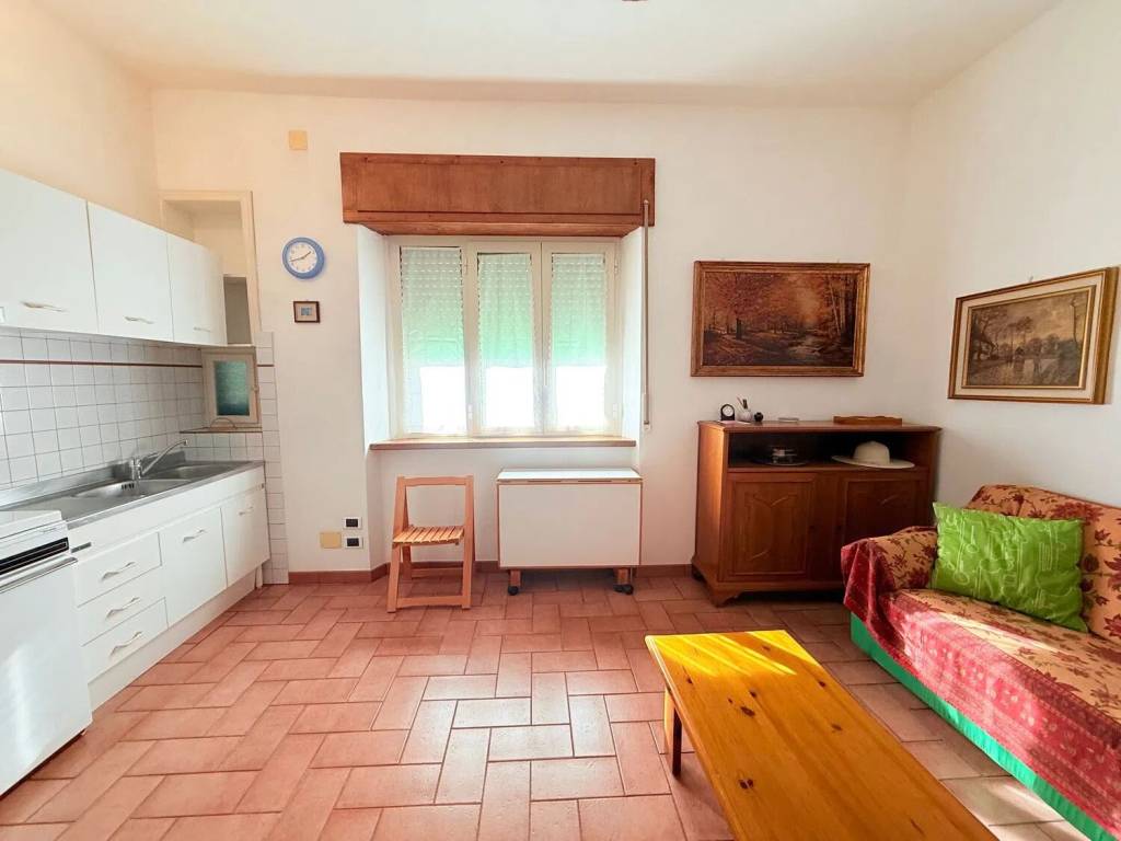 appartamento in vendita a Manciano in zona Saturnia