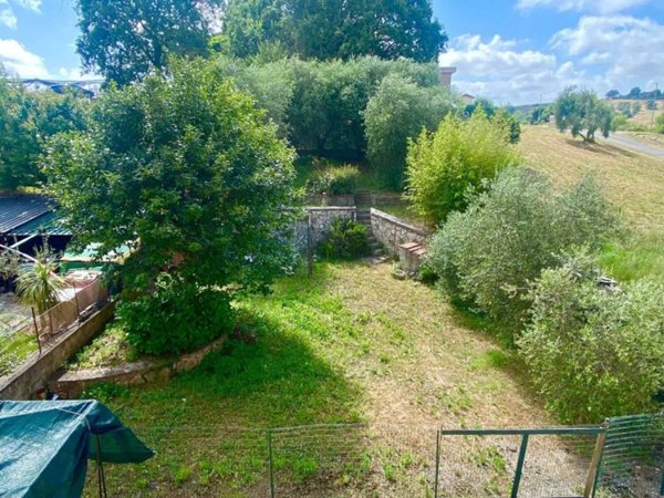 appartamento in vendita a Manciano in zona Saturnia