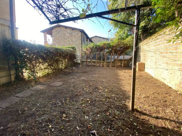 appartamento in vendita a Manciano in zona Saturnia