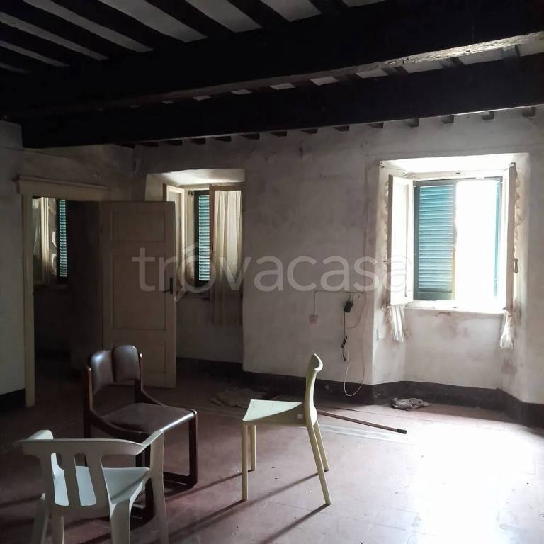appartamento in vendita a Manciano in zona Saturnia