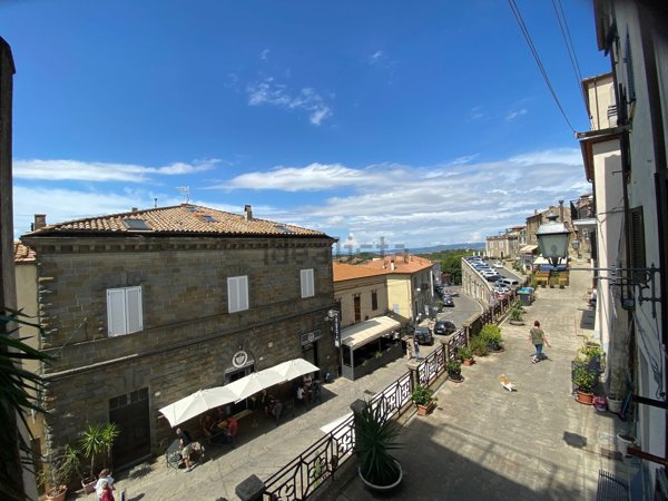 appartamento in vendita a Manciano in zona Saturnia