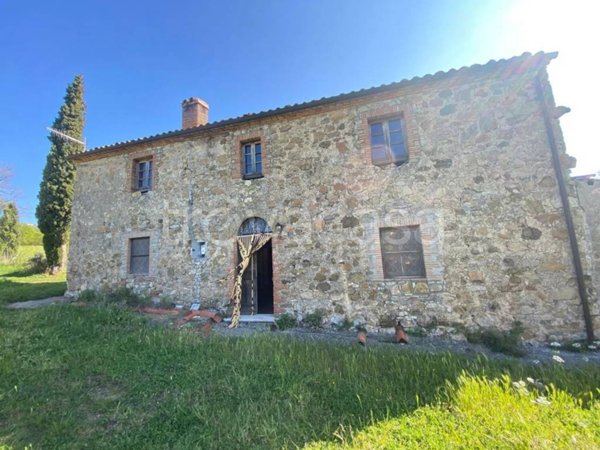 casa indipendente in vendita a Manciano in zona San Martino sul Fiora