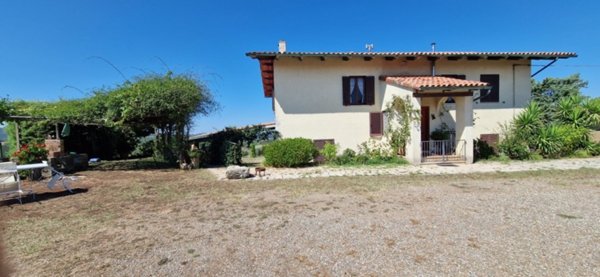 casa indipendente in vendita a Manciano in zona Montemerano