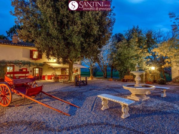 casa indipendente in vendita a Manciano