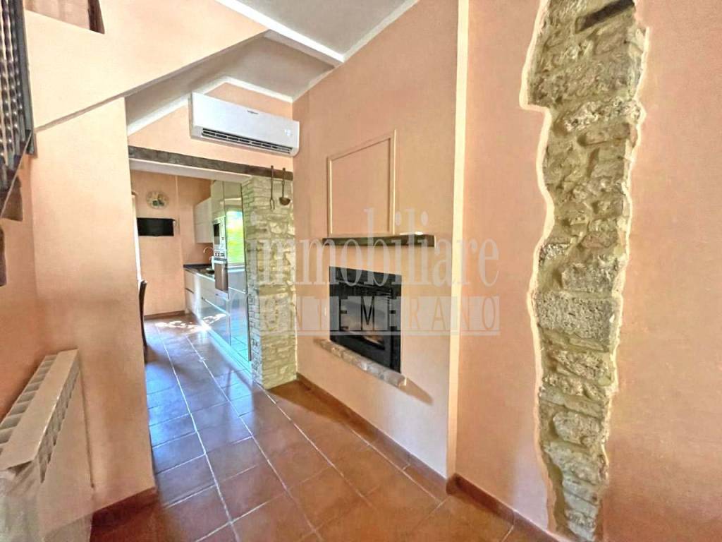 appartamento in vendita a Manciano in zona Saturnia