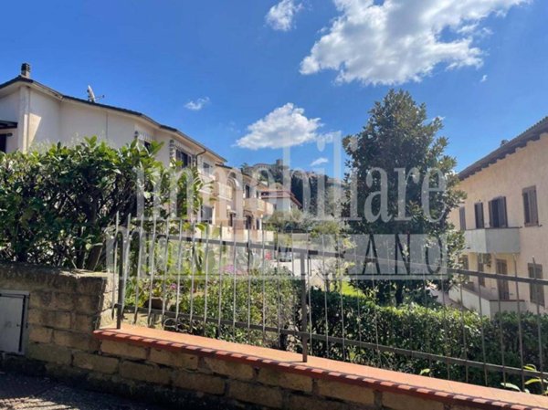 casa indipendente in vendita a Manciano