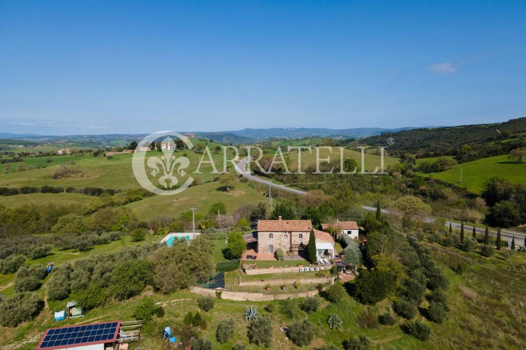 casa indipendente in vendita a Manciano in zona Saturnia