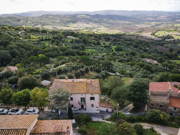 casa indipendente in vendita a Manciano in zona Poggio Murella