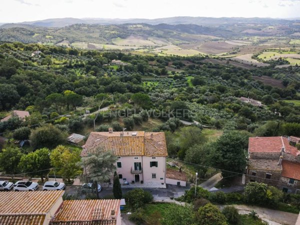 casa indipendente in vendita a Manciano in zona Poggio Murella