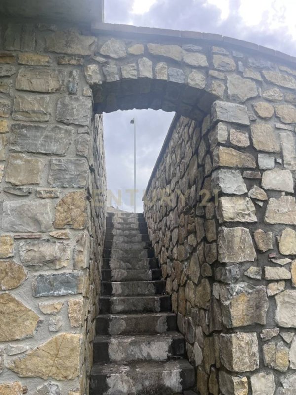 casa indipendente in vendita a Manciano in zona Poggio Murella