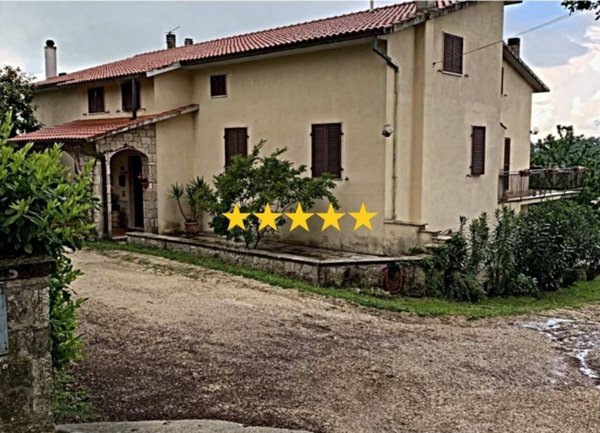 appartamento in vendita a Manciano in zona Poggio Murella