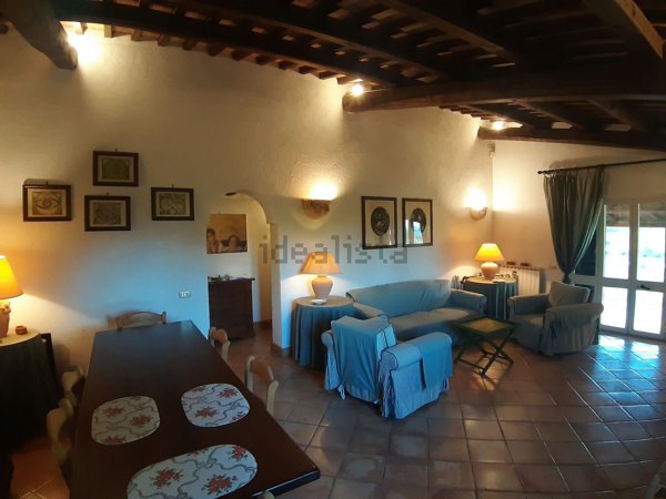casa indipendente in vendita a Manciano in zona Saturnia
