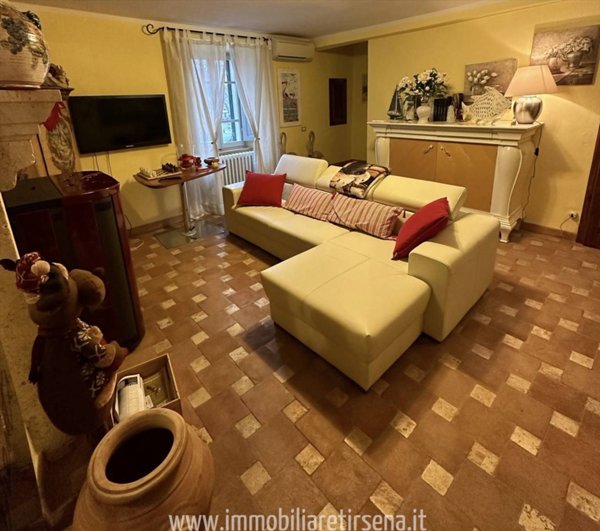 appartamento in vendita a Manciano in zona Saturnia