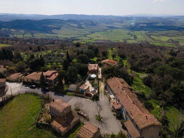 casa indipendente in vendita a Manciano in zona Saturnia